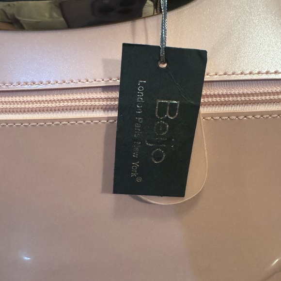 Beijo Light Pink Tote with Polished Silver Handle - Picture 5 of 11